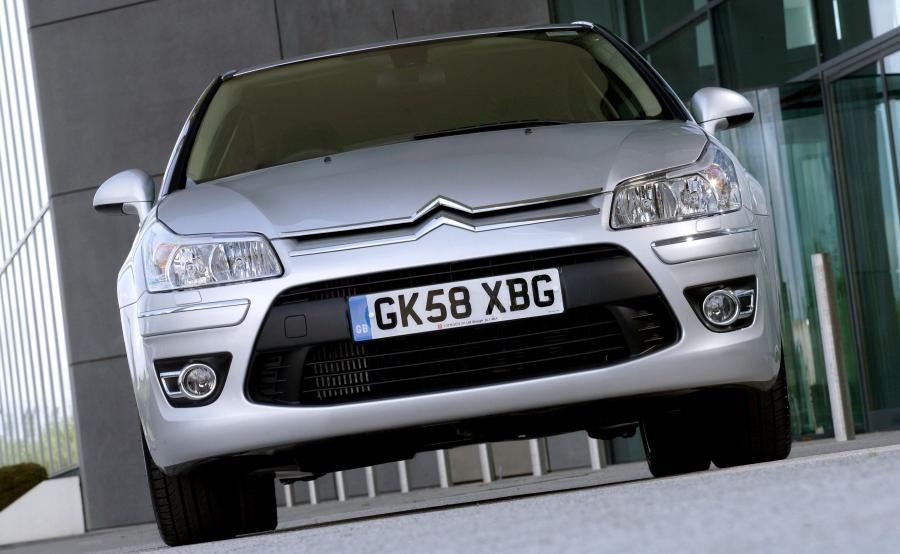  Citroen C4 2008 года  (UK) (фото 4 из 5)